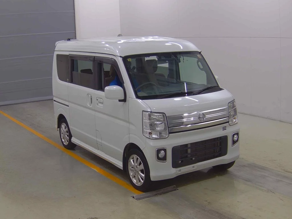 Nissan NV100 Clipper Rio DR17W 2023